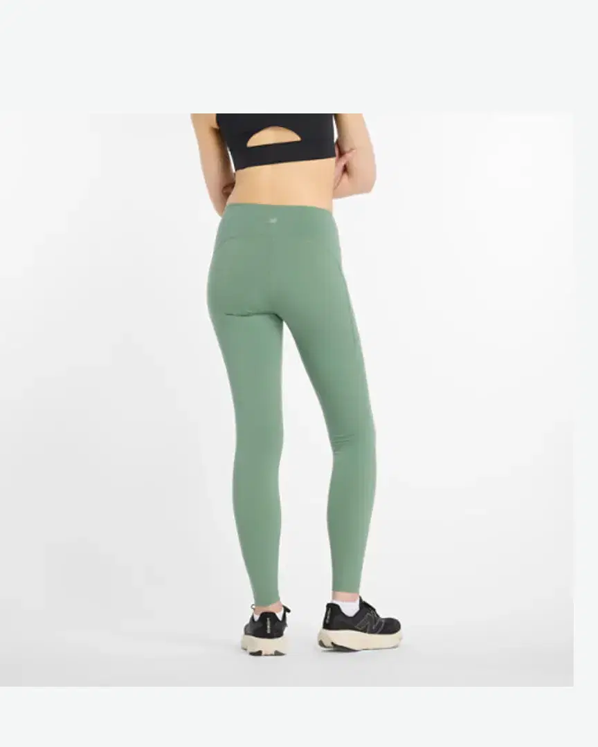 New Balance Rc Pocket Legging 27" W - WP51275DKJ (3) au meilleur prix !