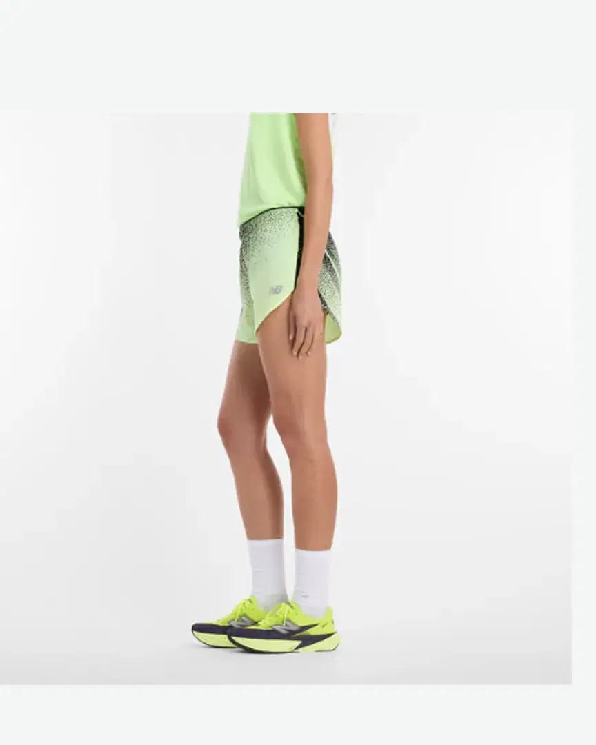 New Balance Rc Ultra Light Printed Short 3" W - WB61R51KAFG (4) au meilleur prix !