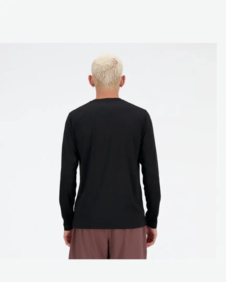 New Balance Sport Essential Long Sleeve M - MT41225BK (2) au meilleur prix !