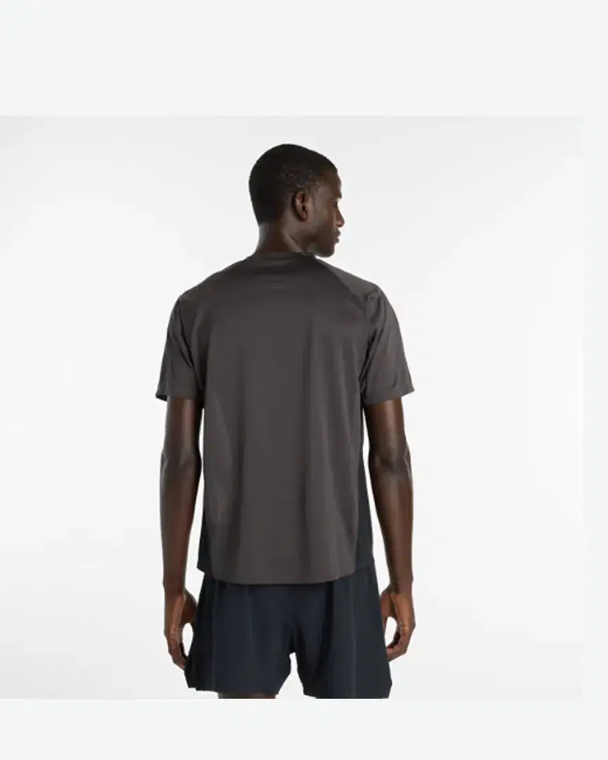 New Balance Viz-Tech Run T-Shirt M - MT61O0TKBK (3) au meilleur prix !