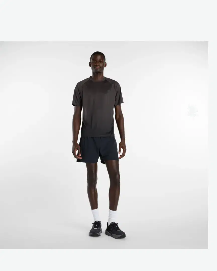 New Balance Viz-Tech Run T-Shirt M - MT61O0TKBK (5) au meilleur prix !