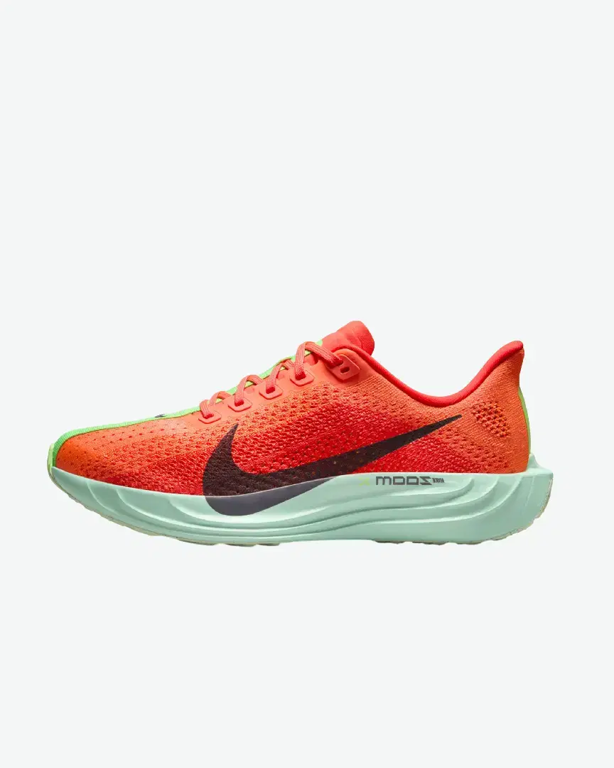 Nike Pegasus Plus Road Running Shoe Women W - Women (27) au meilleur prix !