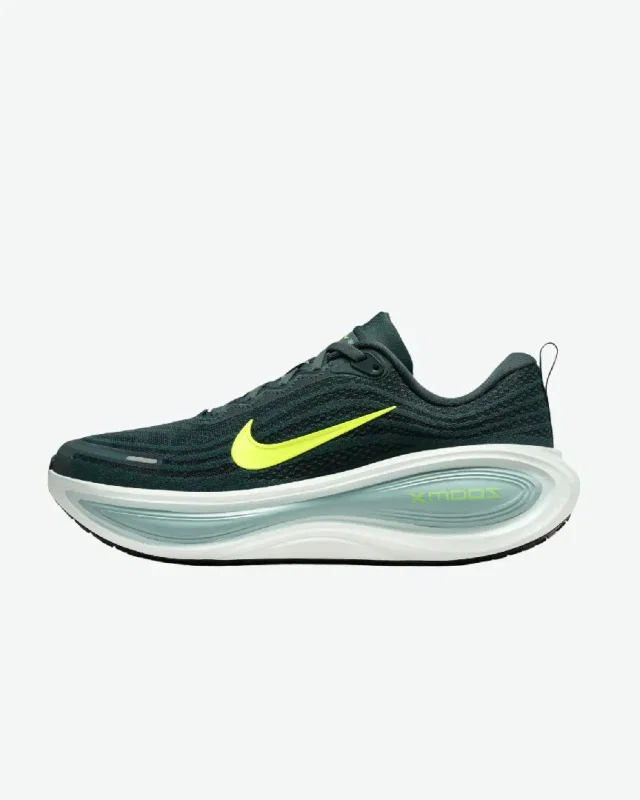 Nike Vomero Plus M