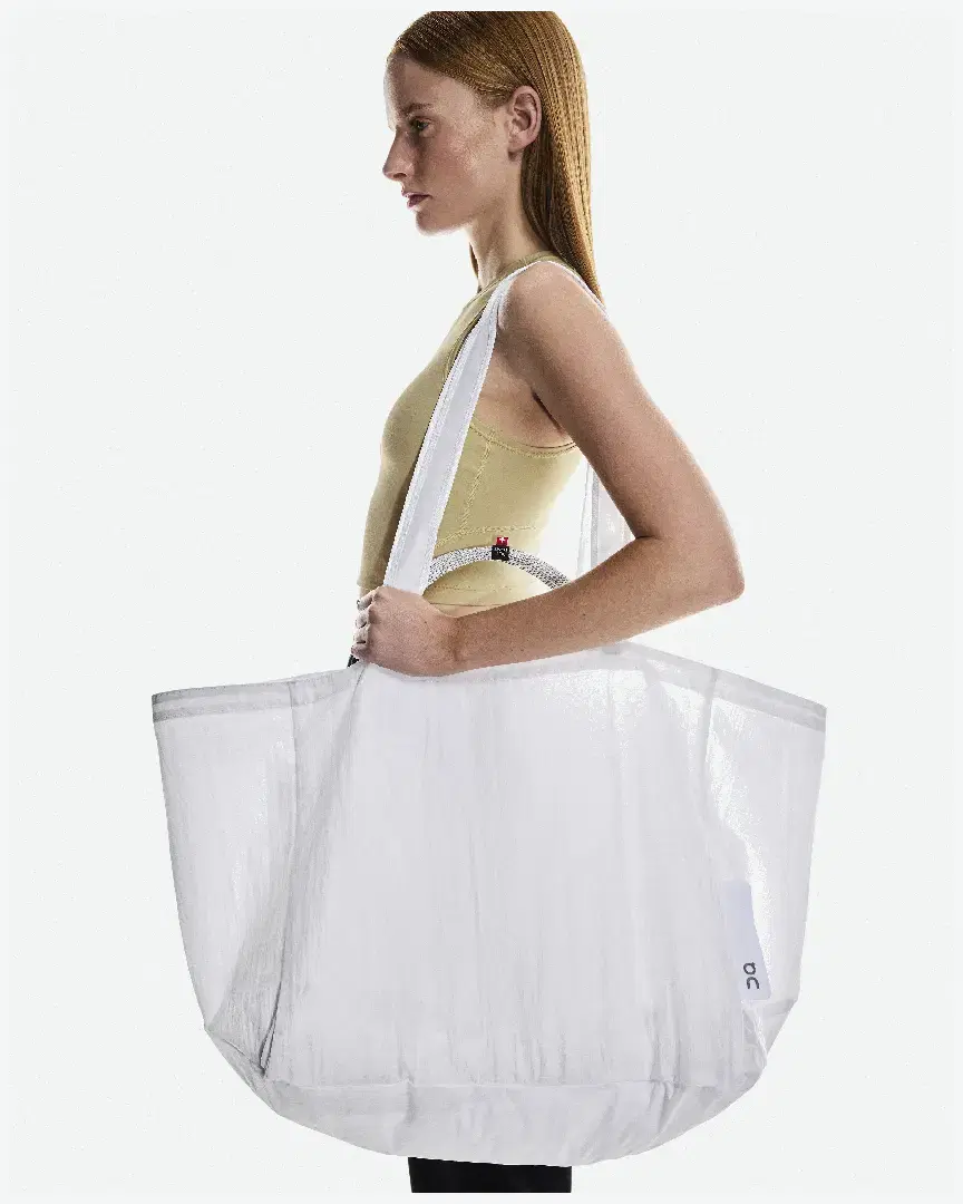 On Running Cargo Pack 60L - 2UF10300069 (2) au meilleur prix !