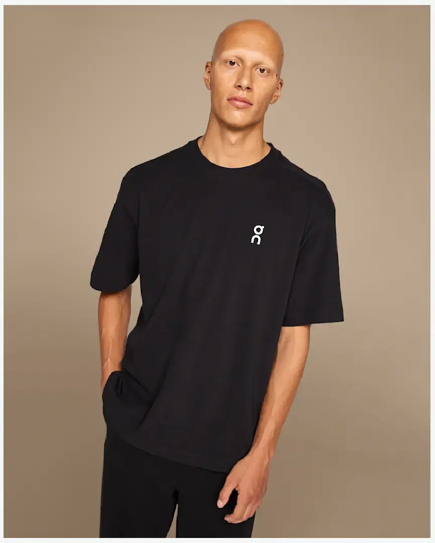 On Running Club T M - 1ME10050553 (1) au meilleur prix !