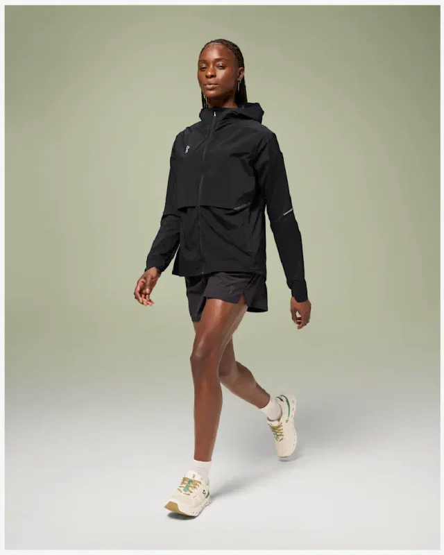 On Running Core Jacket W