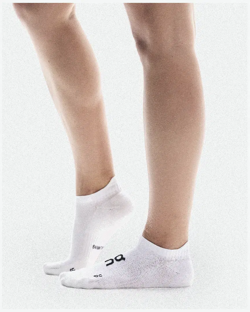 On Running Core Run Sock Low 2P - 2UF10080069 (1) au meilleur prix !