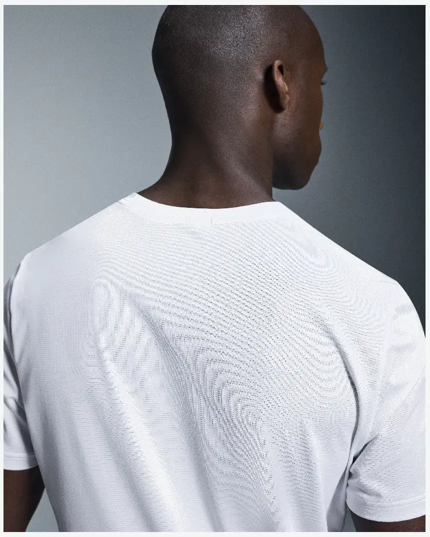 Tee-Shirt On Running Core-T M - 1ME10430069 (4) au meilleur prix !