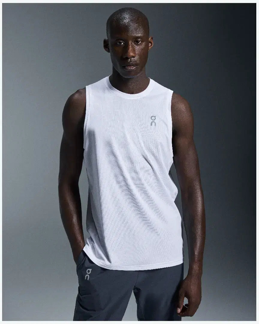 On Running Core Tank Top M - 1ME10760069 (2) au meilleur prix !