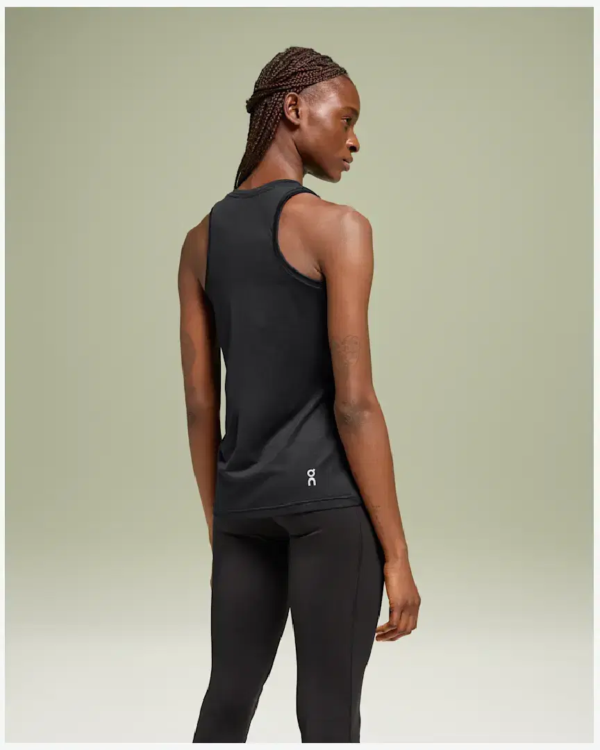 On Running Core Tank Top W - 1WE10930553 (2) au meilleur prix !