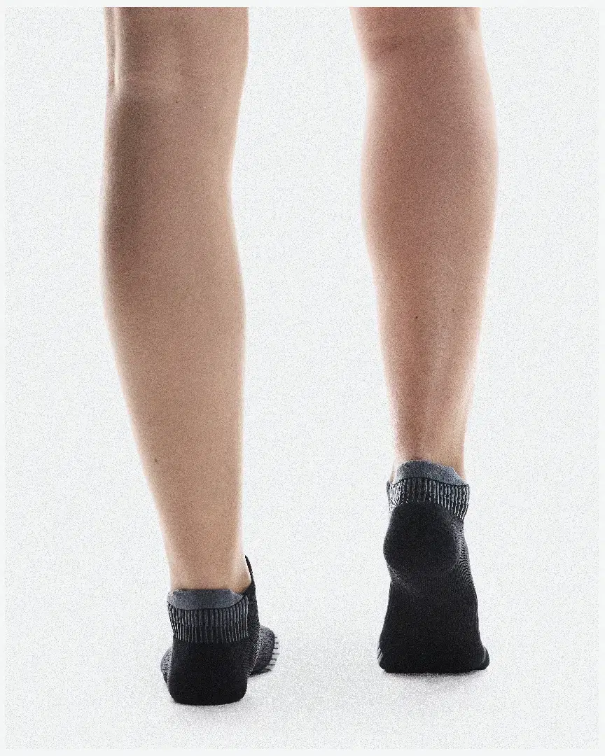 On Running Performance Run Sock Low - 2UF10060106 (2) au meilleur prix !