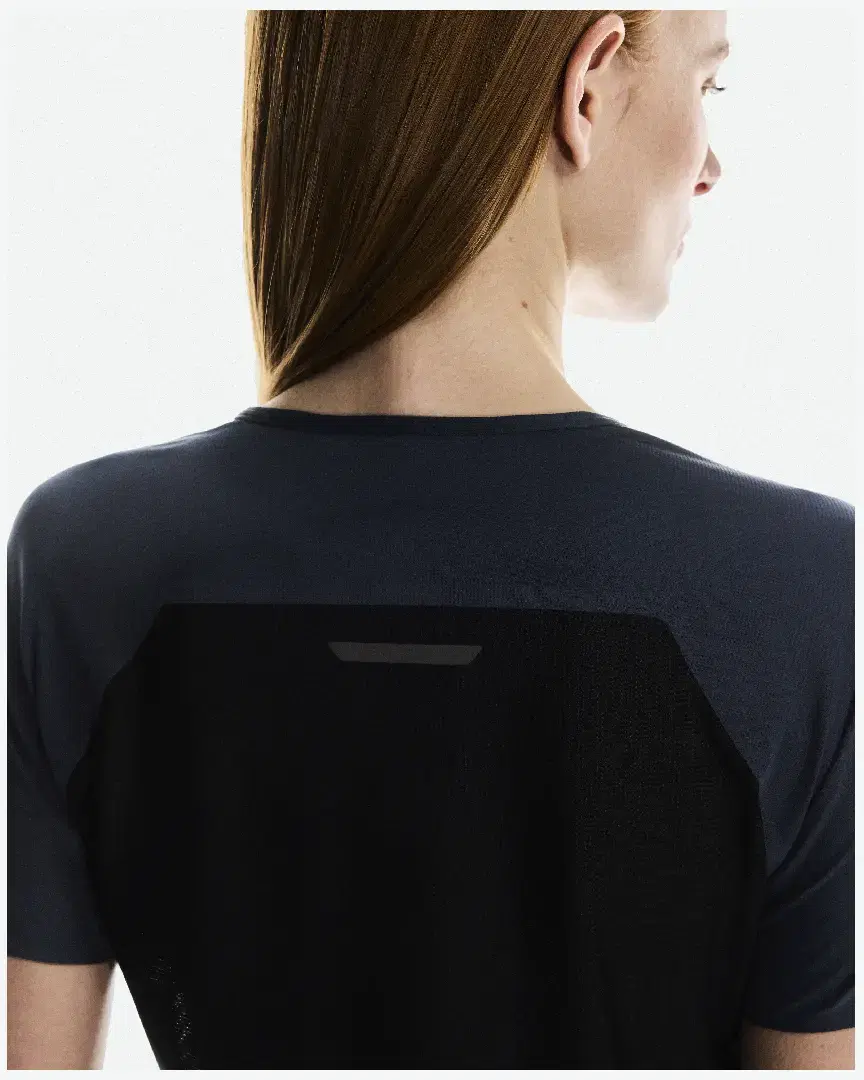 Tee-Shirt On Running Performance-T W - 1WE10310516 (4) au meilleur prix !