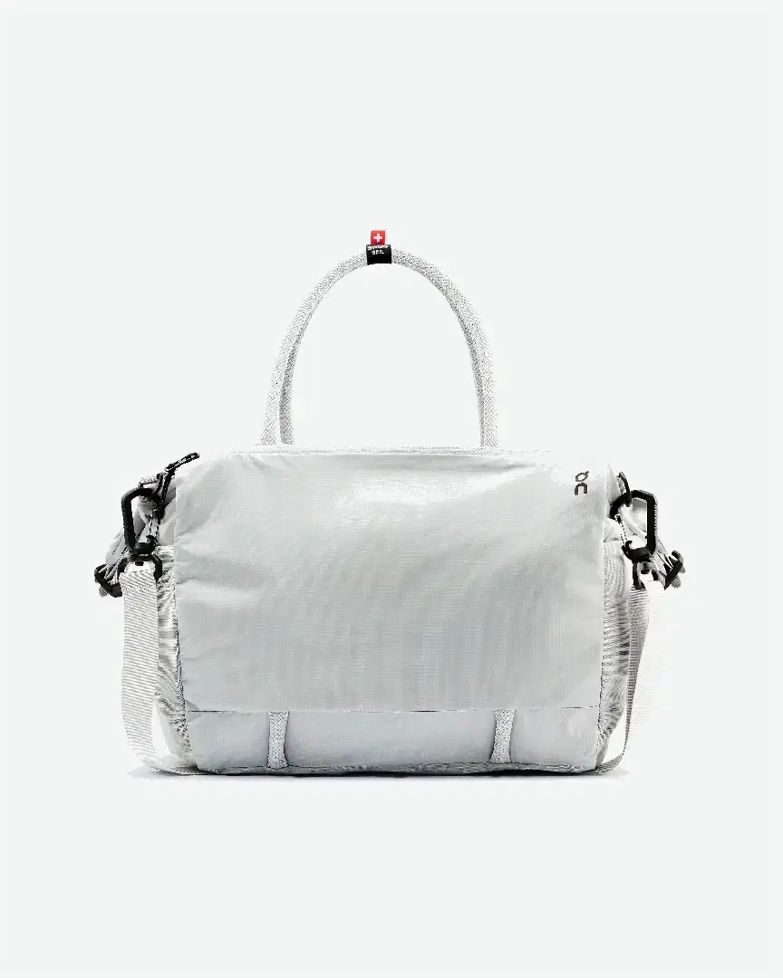 On Running Track Pack 35L Lite - 2UE30300561 (1) au meilleur prix !