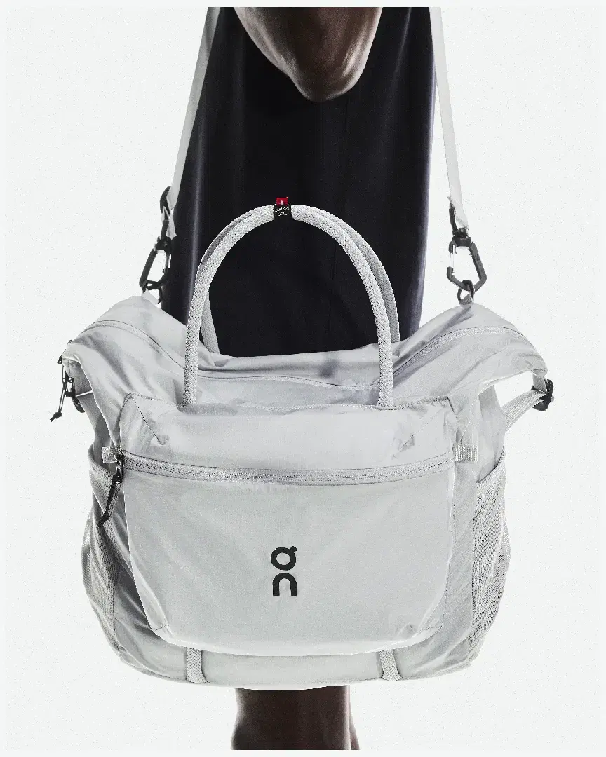 On Running Track Pack 35L Lite - 2UE30300561 (4) au meilleur prix !