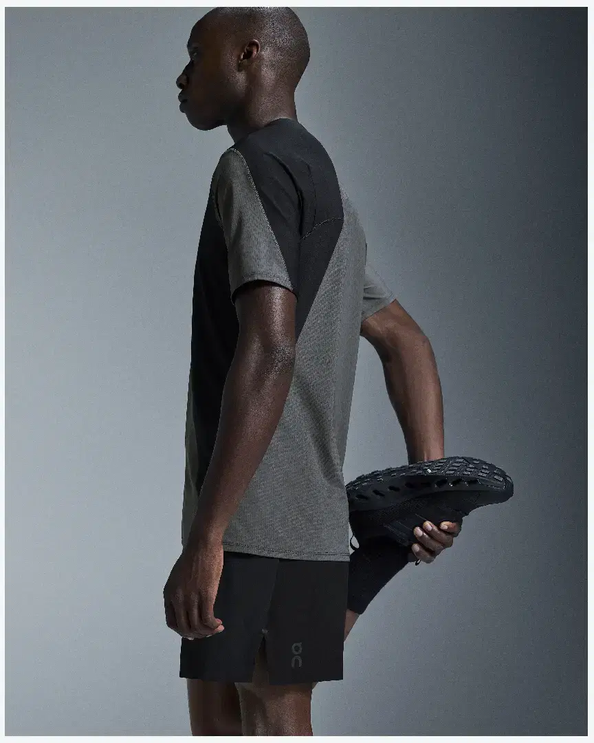 On Running Ultra Shorts M - 1ME30321043 (2) au meilleur prix !