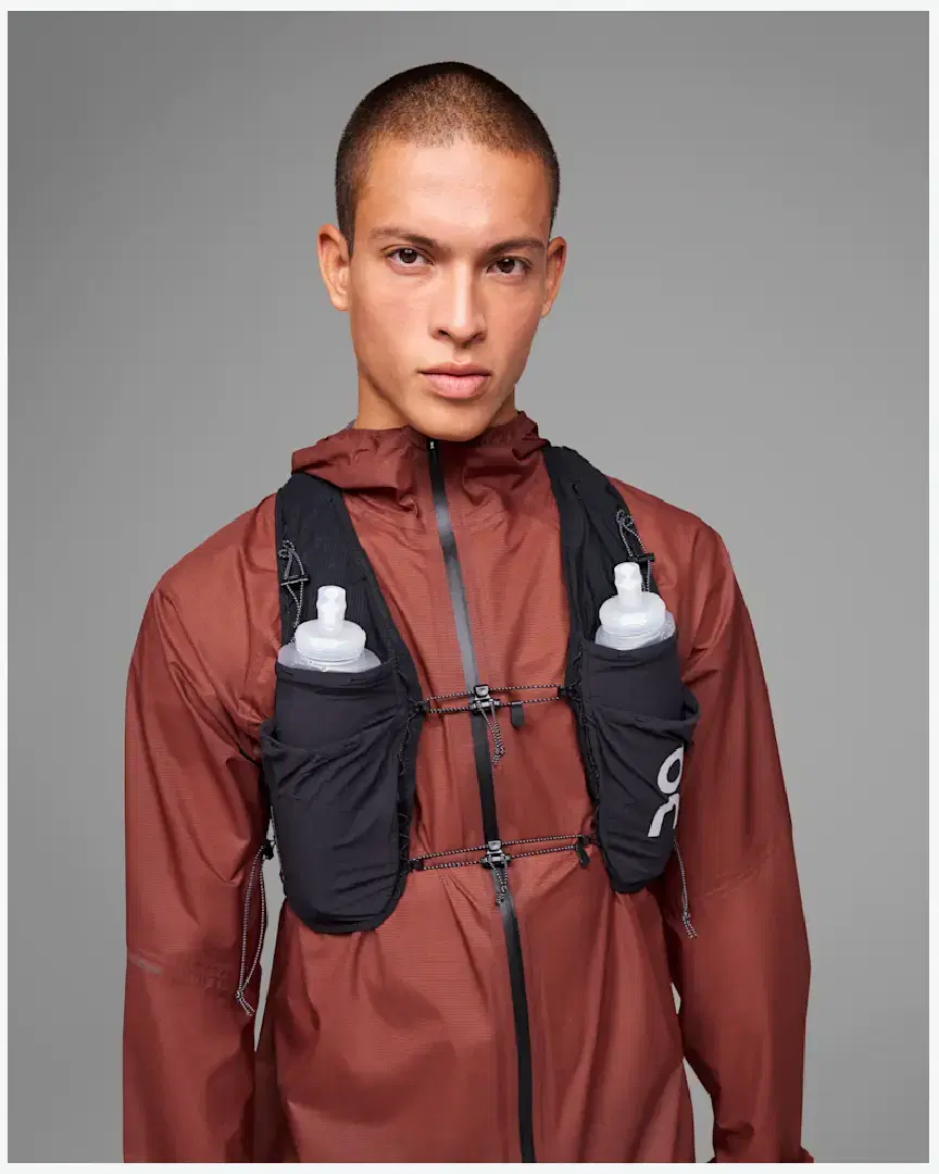 On Running Ultra Vest 10L - 2UD30020553 (2) au meilleur prix !