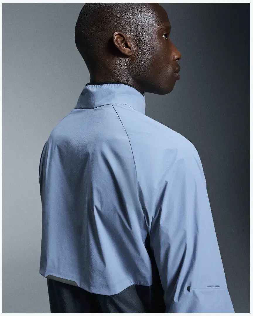 Veste À Capuche On Running Weather Jacket M - 1ME10310734 (3) au meilleur prix !