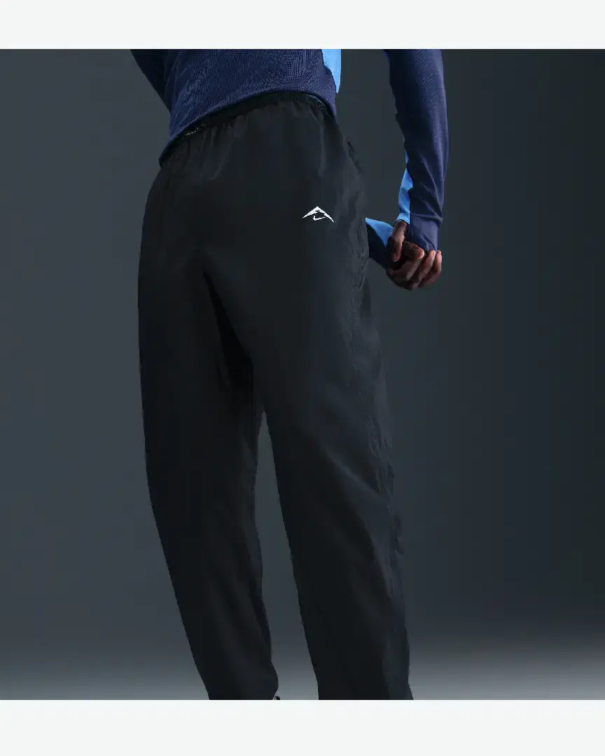 Pantalon Imperméable Storm-Fit Adv Nike Trailwind M - HV2159-010 (1) au meilleur prix !
