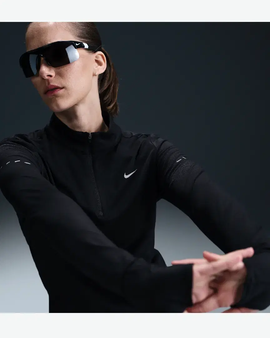 Pull 1/4 Zip Anti-Uv Dri-Fit Nike Swift W - HQ0499-010 (0) au meilleur prix !