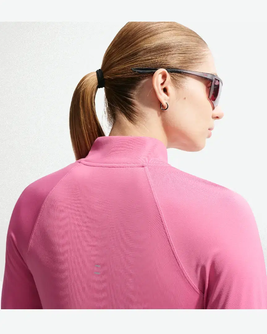 Pull 1/4 Zip Dri-Fit Nike Tempo W - HV2852-641 (1) au meilleur prix !