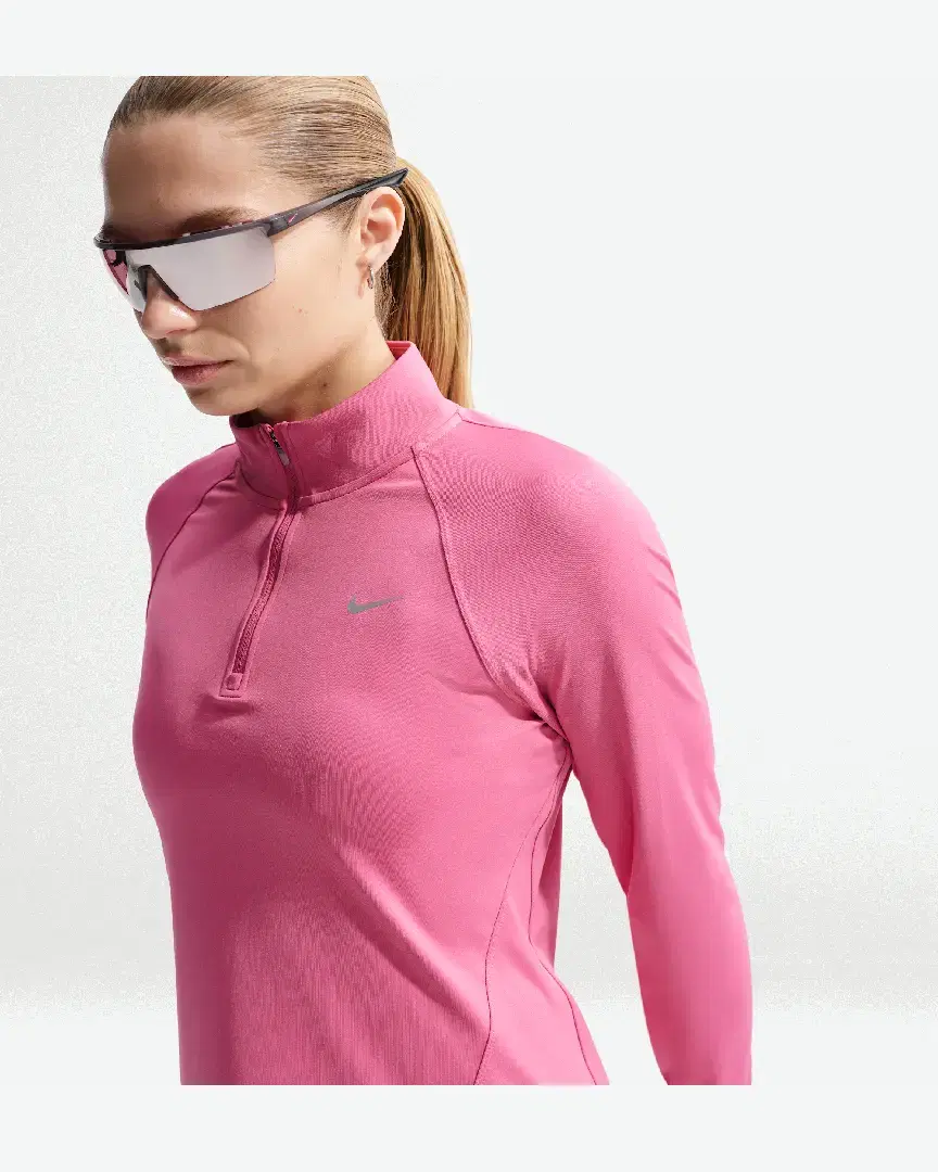 Pull 1/4 Zip Dri-Fit Nike Tempo W - HV2852-641 (2) au meilleur prix !