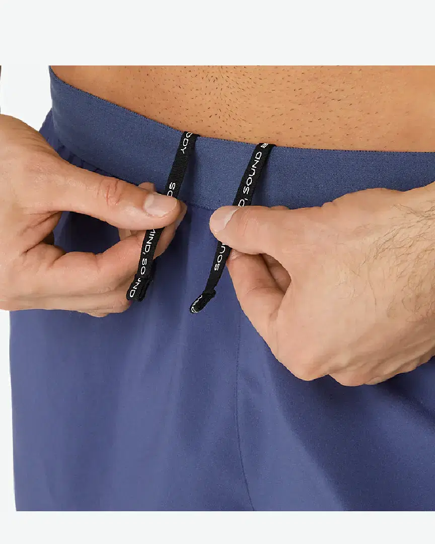 Short Asics Road 5In M - 2011C391-403 (5) au meilleur prix !