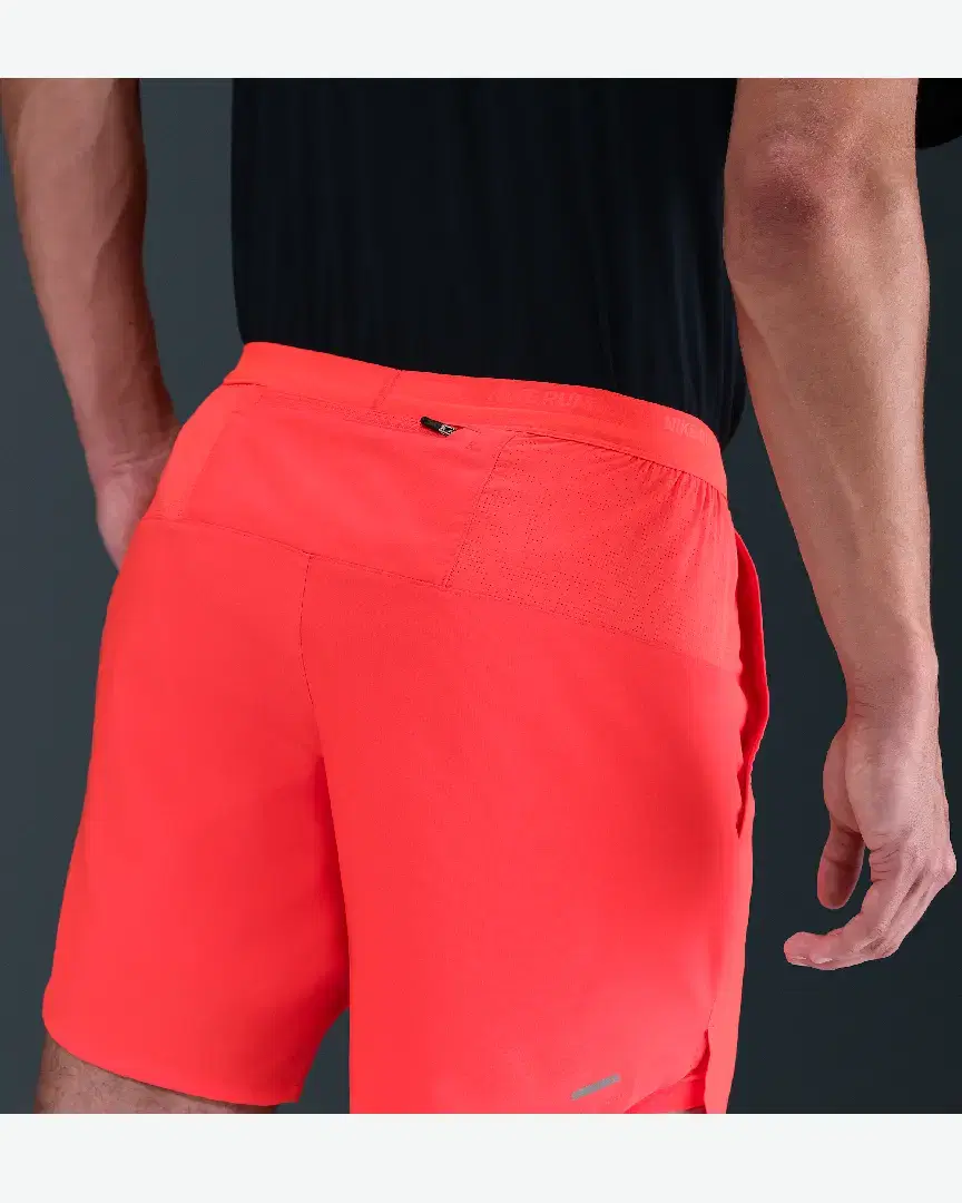 Short 2-En-1 18 Cm Dri-Fit Nike Stride M - DM4759-636 (2) au meilleur prix !