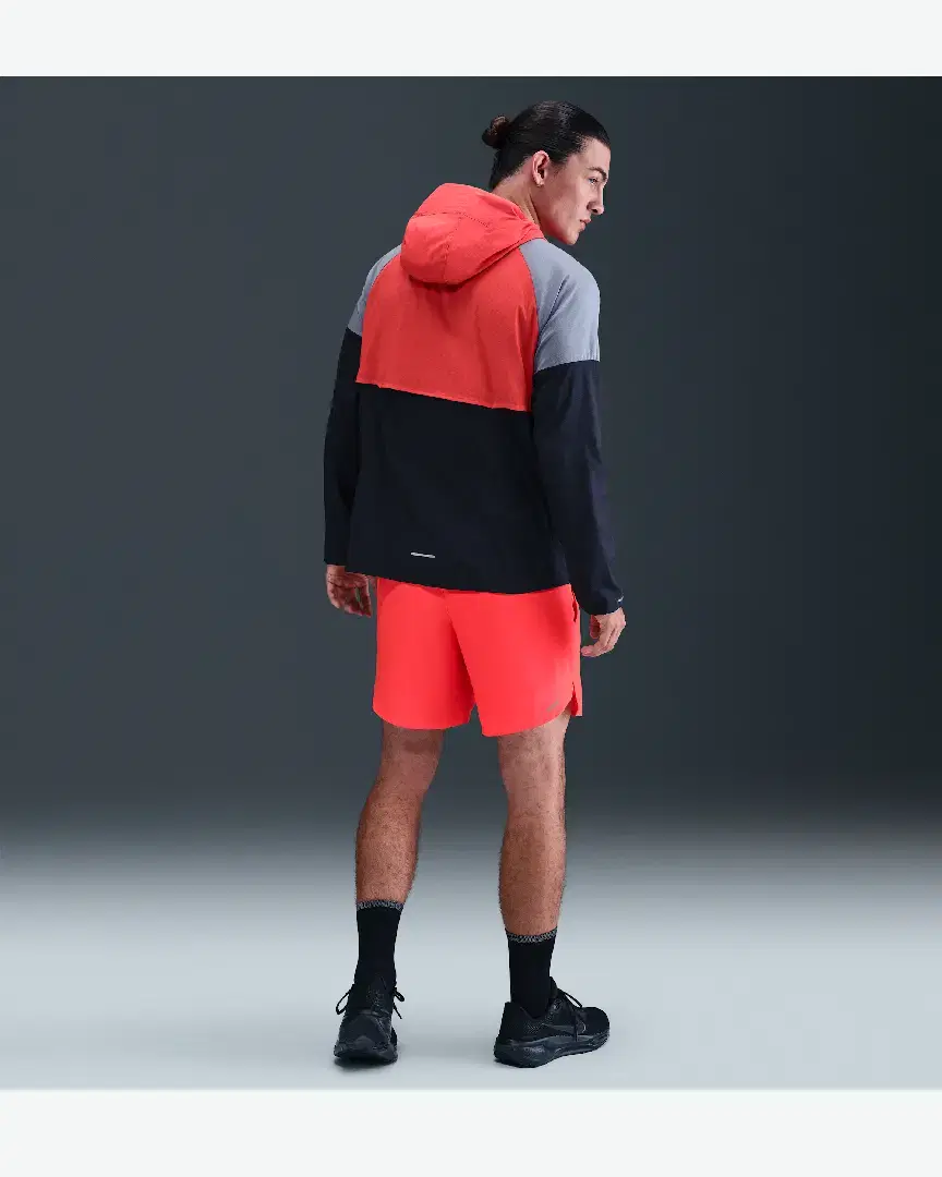 Short 2-En-1 18 Cm Dri-Fit Nike Stride M - DM4759-636 (3) au meilleur prix !