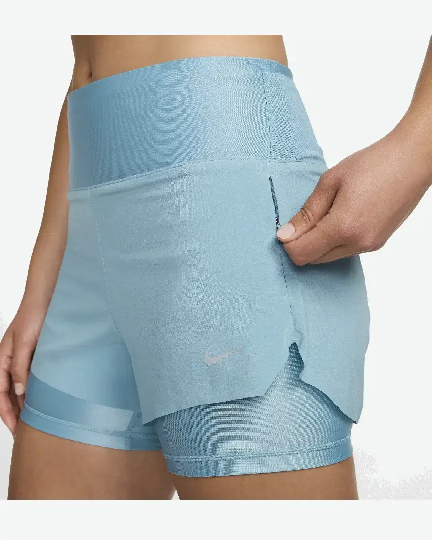 Short 2-En-1 Avec Poches Taille Mi-Basse 8 Cm Nike Dri-Fit Swift W - DX1029-464 (3) au meilleur prix !