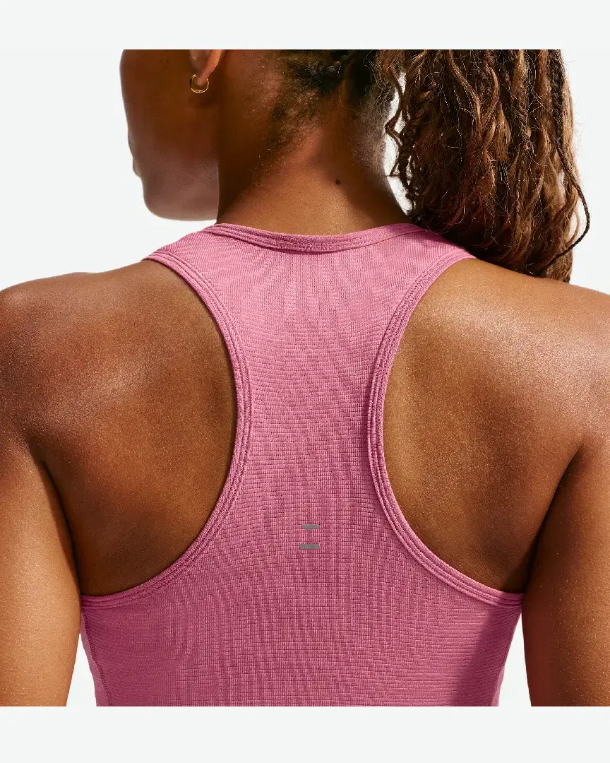 Short Ajusté Nike Tempo Taille Haute 10 Cm W - IF1202-641 (1) au meilleur prix !