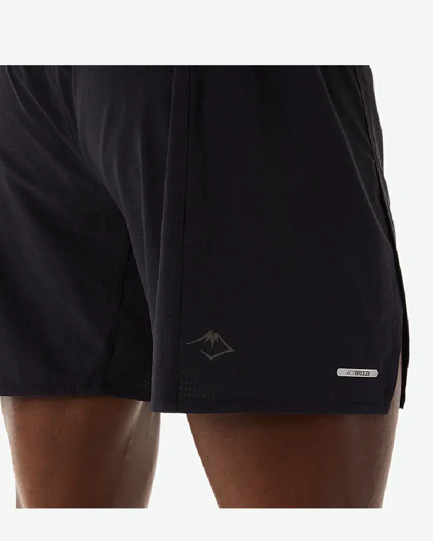 Short Asics Fujitrail M - 2011C726-001 (4) au meilleur prix !