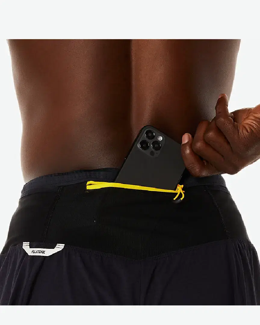 Short Asics Fujitrail M - 2011C726-001 (5) au meilleur prix !