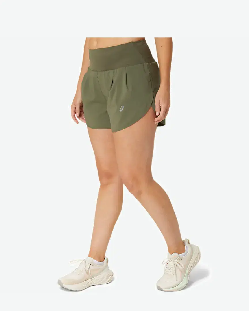 Short Asics Road 3.5In W - 2012C965-300 (2) au meilleur prix !