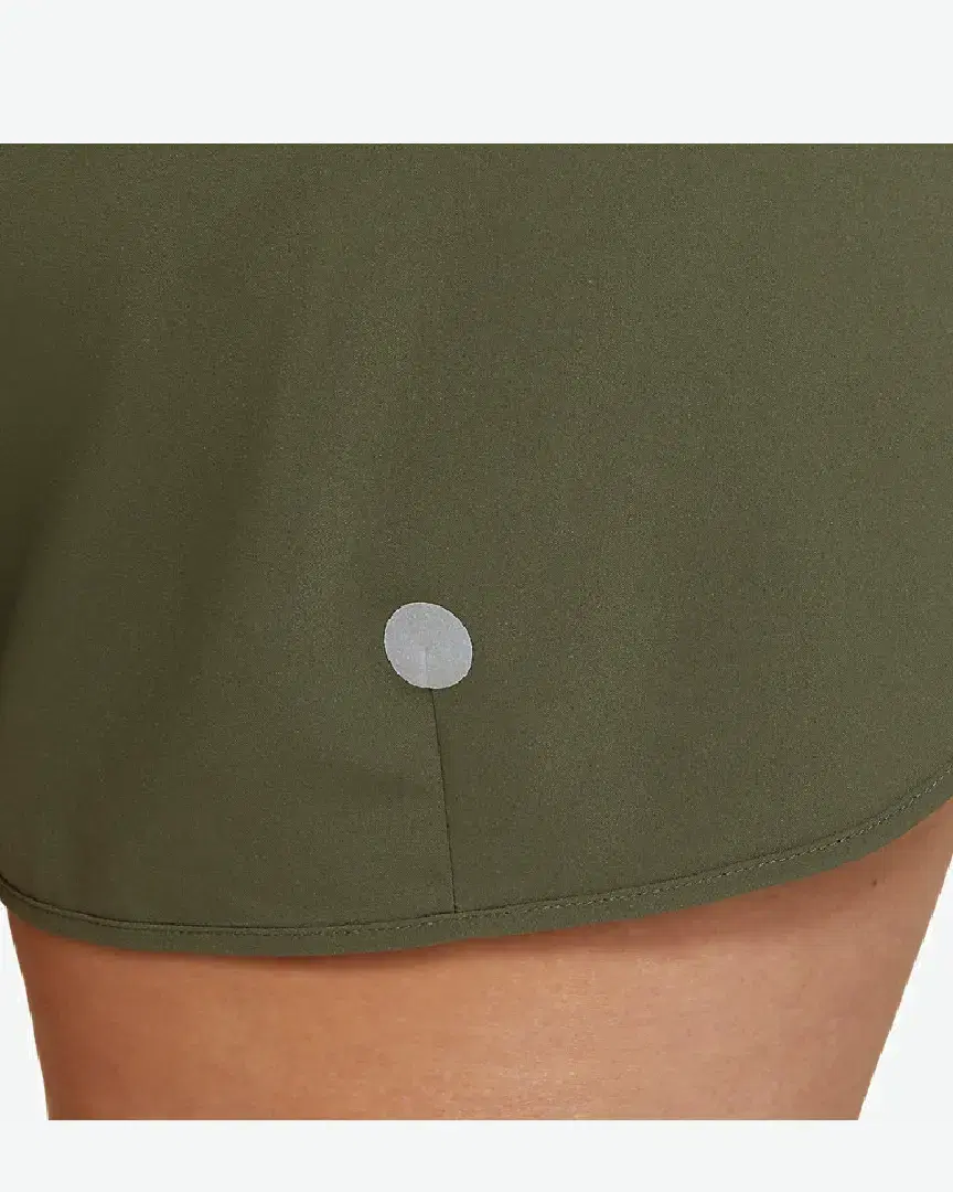 Short Asics Road 3.5In W - 2012C965-300 (6) au meilleur prix !