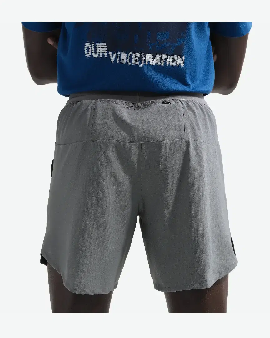 Short Avec Sous-Short Intégré 18 Cm Dri-Fit Nike Stride M - IF2046-084 (2) au meilleur prix !