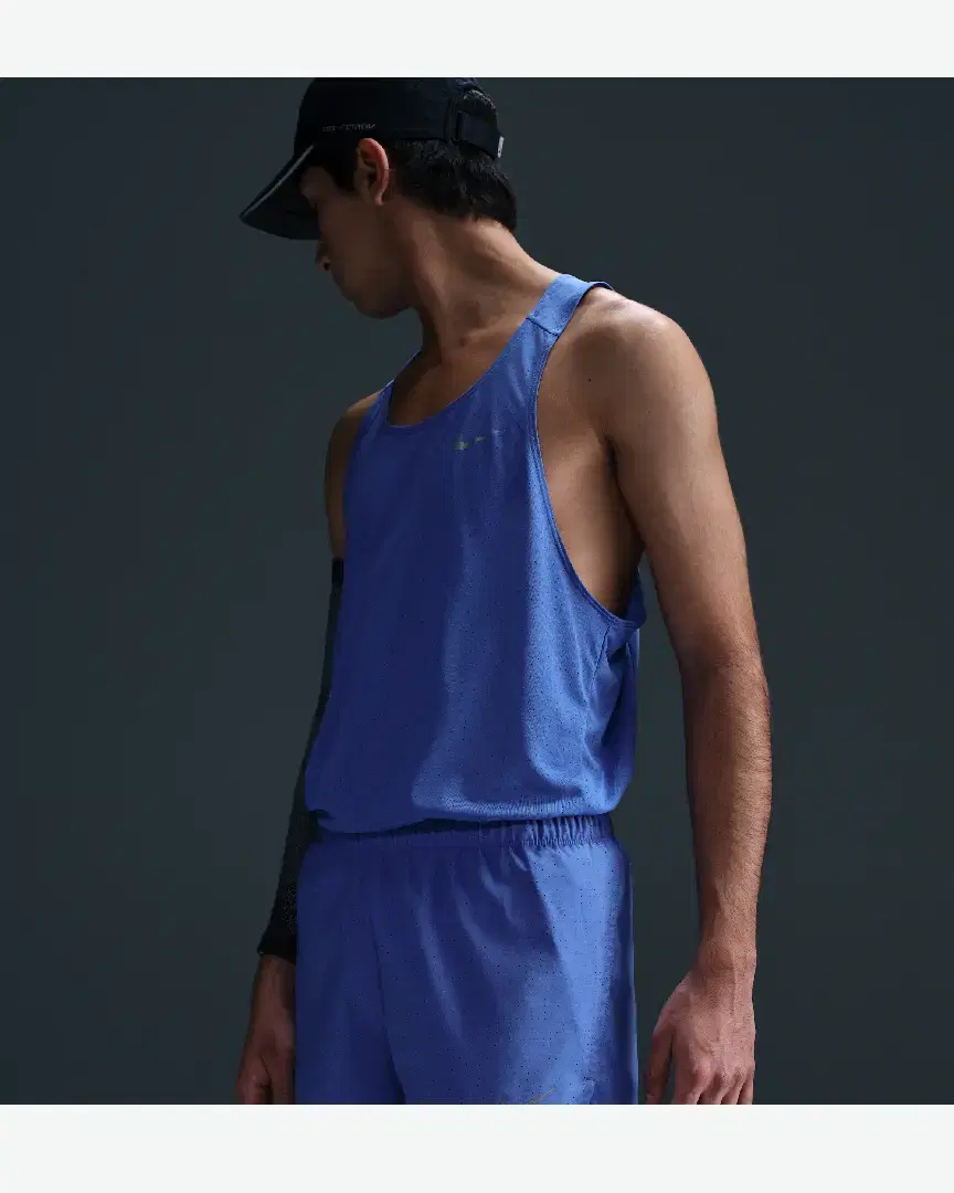 Short Avec Sous-Short Intégré 8 Cm Dri-Fit Nike Fast M - FN3355-411 (1) au meilleur prix !