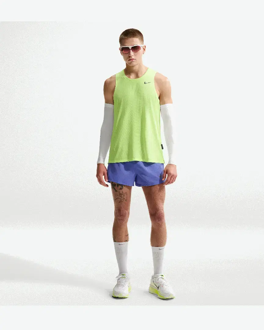 Short Avec Sous-Short Intégré 8 Cm Dri-Fit Nike Fast M - FN3355-570 (0) au meilleur prix !