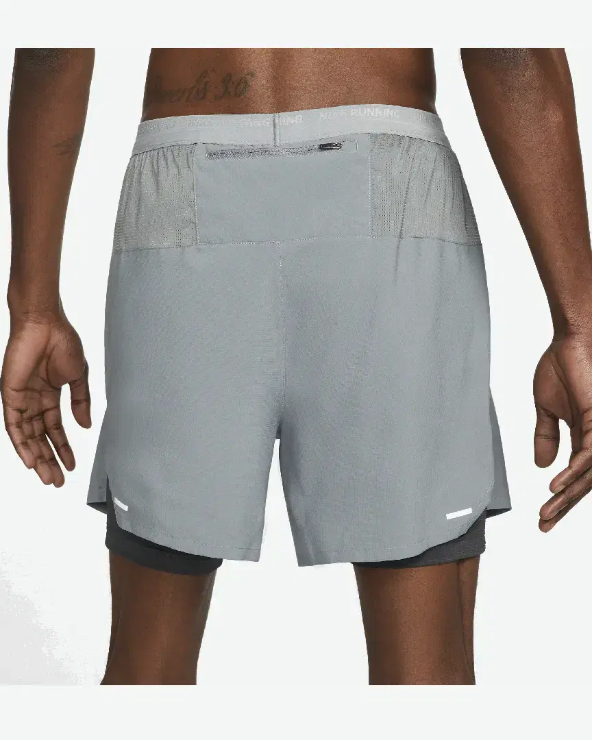 Short Hybride Dri-Fit Nike Stride 13 Cm M - DM4757-084 (2) au meilleur prix !