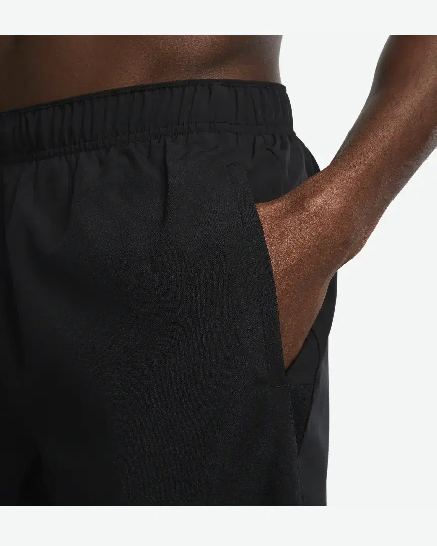 Short Non Doublé 23 Cm Dri-Fit Nike Challenger M - DV9365-010 (3) au meilleur prix !