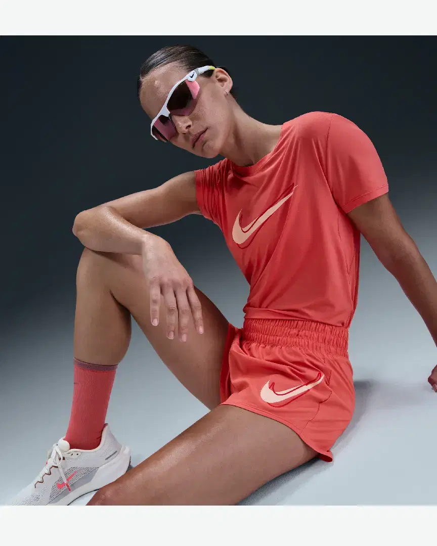 Short Taille Mi-Haute Avec Sous-Short Intégré Dri-Fit Nike One W - HJ2195-814 (1) au meilleur prix !