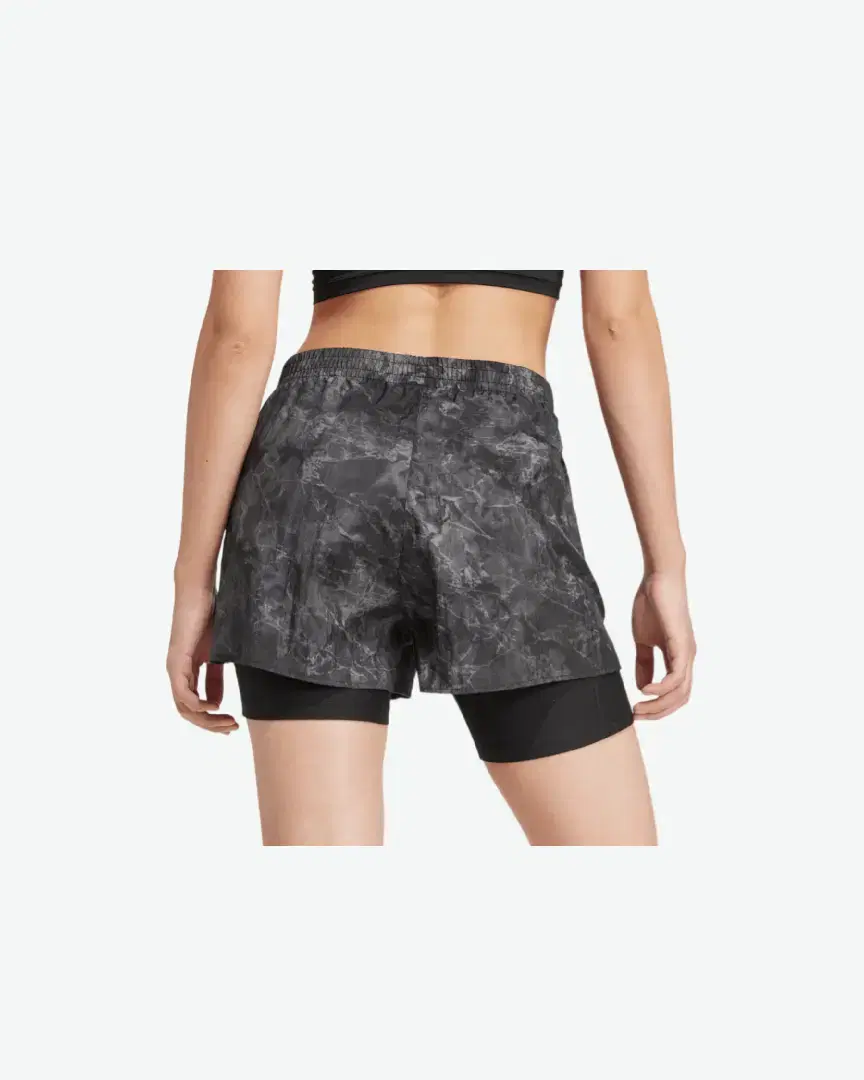 Shorts Adidas Own The Run Spray Dye 2In1 W - JL8718 (1) au meilleur prix !