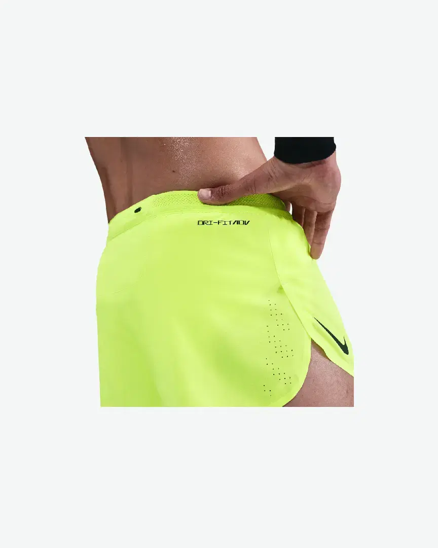 Shorts Nike M Nk Aroswft 2In Short M - FN3349-702 (1) au meilleur prix !