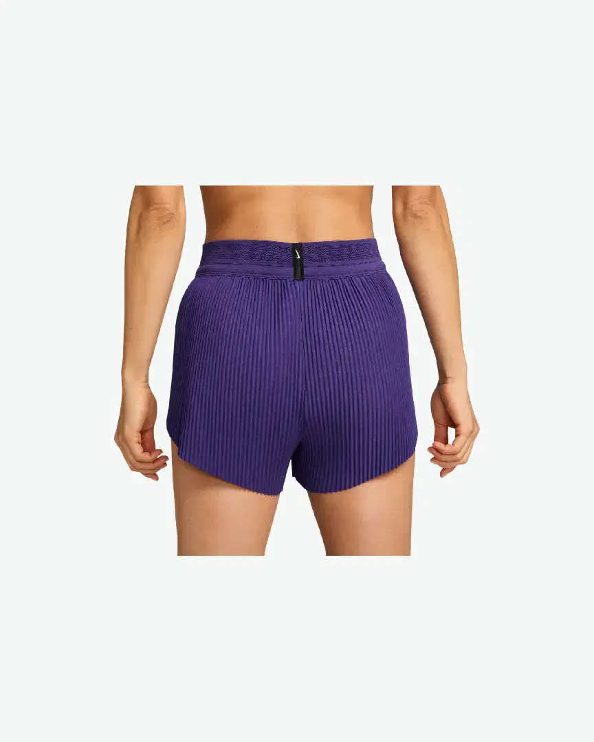 Shorts Nike W Nk Arswft Dfadv Mr 3In Short W - FN2328-547 (1) au meilleur prix !