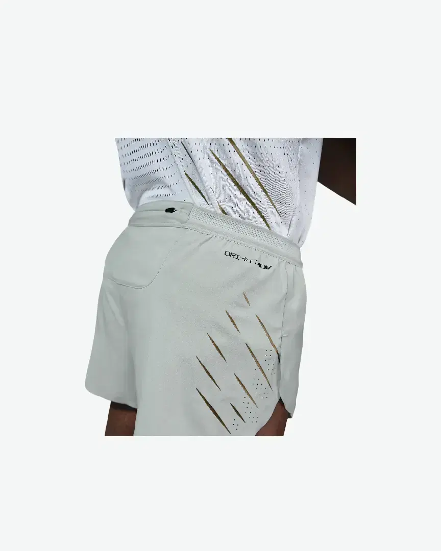 Shorts Nike Aeroswift Jakob Ingebrigtsen 2Inch M - HQ4197-034 (2) au meilleur prix !