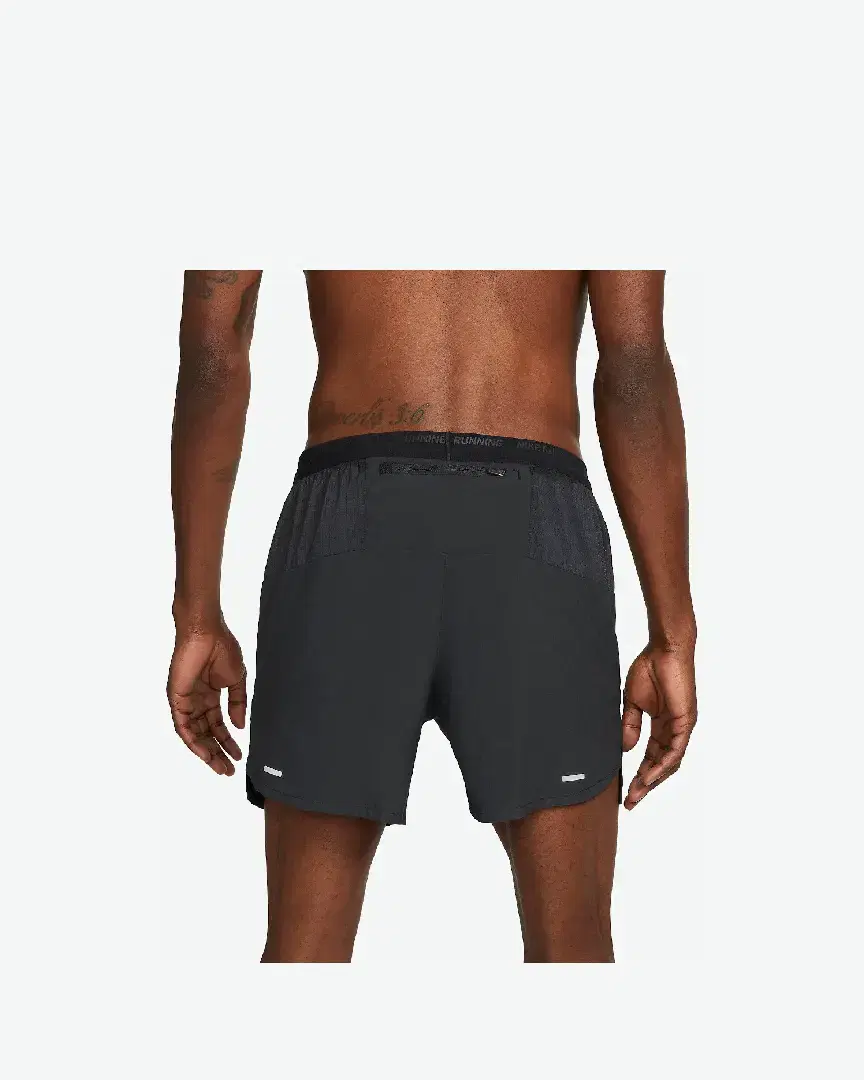 Shorts Nike M Nk Df Stride Shrt 5In Bf M - DM4755-010 (1) au meilleur prix !