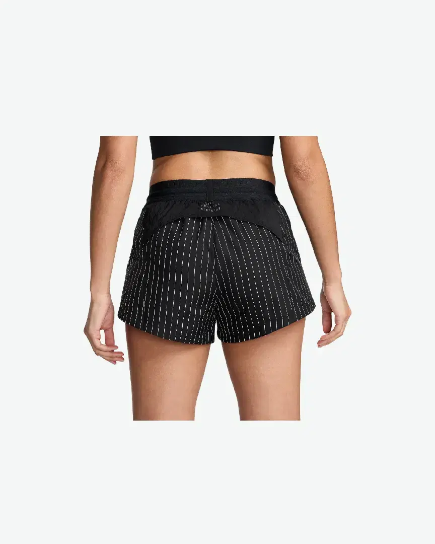 Shorts Nike Running Division 3Inch W - FN2715-010 (1) au meilleur prix !