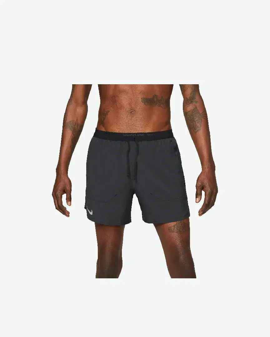 Shorts Nike Stride Eliud Kipchoge 5Inch M - DM4755-010 (0) au meilleur prix !