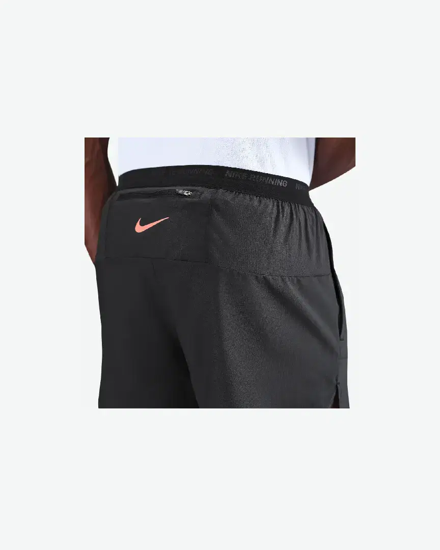 Shorts Nike Stride Eliud Kipchoge 5Inch M - HV2132-010 (1) au meilleur prix !
