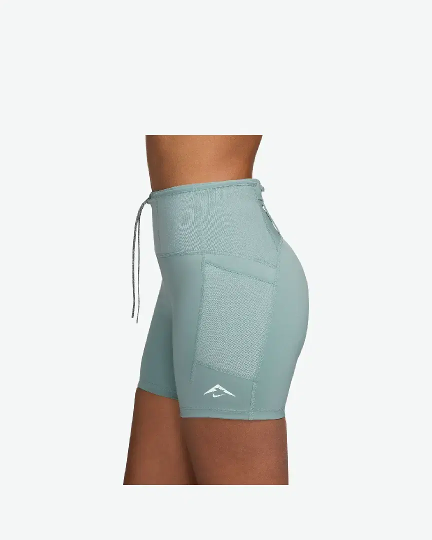 Shorts Nike Trail 4Inch W - HV2352-017 (2) au meilleur prix !