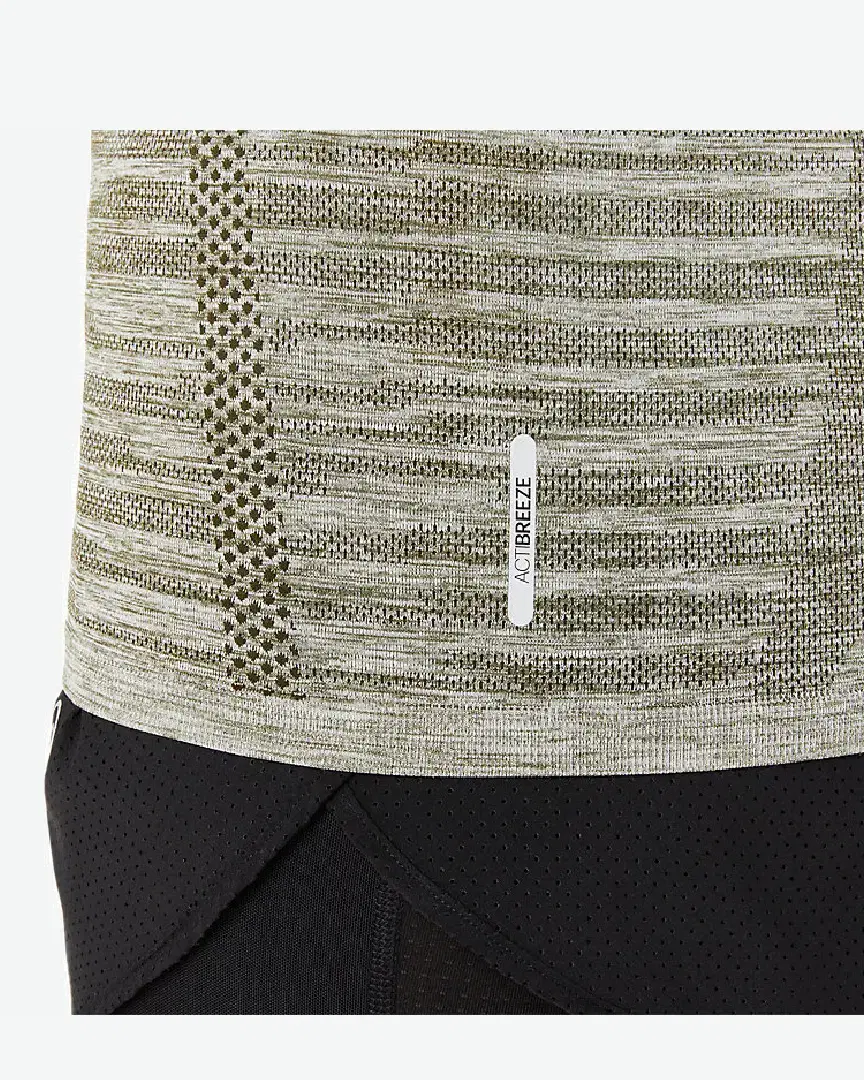 Tee-Shirt À Manches Courtes Asics Seamless W - 2012C385-303 (4) au meilleur prix !